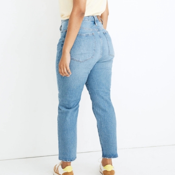 Madewell womens medium blue high rise classic straight jean - Picture 2 of 16